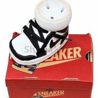 SNEAKER HEAD